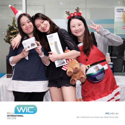 WIC_Secret_Santa_Party-26