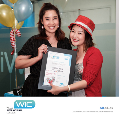 WIC_Secret_Santa_Party-35